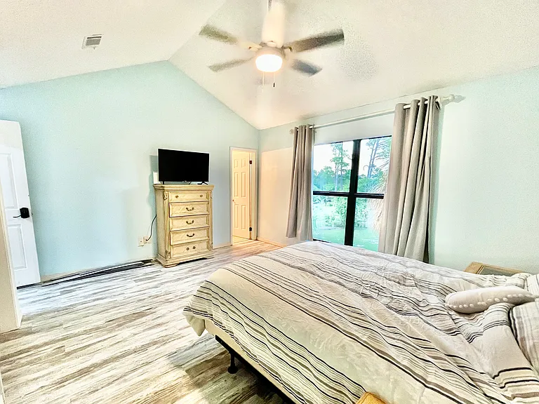 6135 N Lagoon Dr #301 — Photo 23