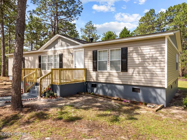 5249 Nc 73, West End, NC 27376