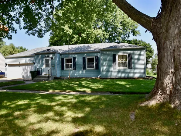 608 3rd St, Sibley, IA 51249