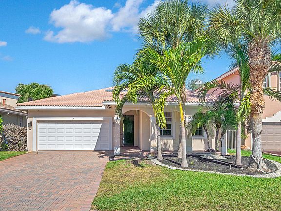 3rd image of 167 Catania Way