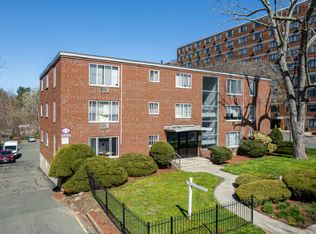 Carriage Place Apartments, Hartford, CT 06105