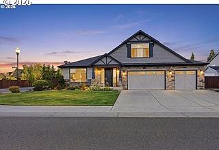 1st image of 4113 NE 132nd Cir