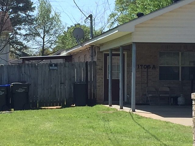 2nd image of 1706 Clearwood Dr
