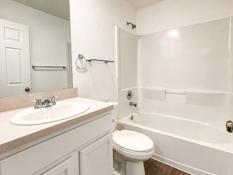 8734 Baywood Ct — Photo 9