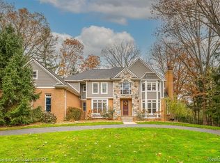 2950 Eastways Rd, Bloomfield Hills, MI 48304