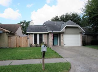 58 Crestbriar Ct, Baytown, TX 77521