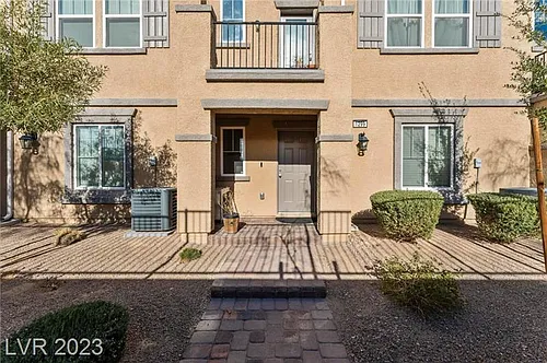 1299 Raritan Pl Photo 1