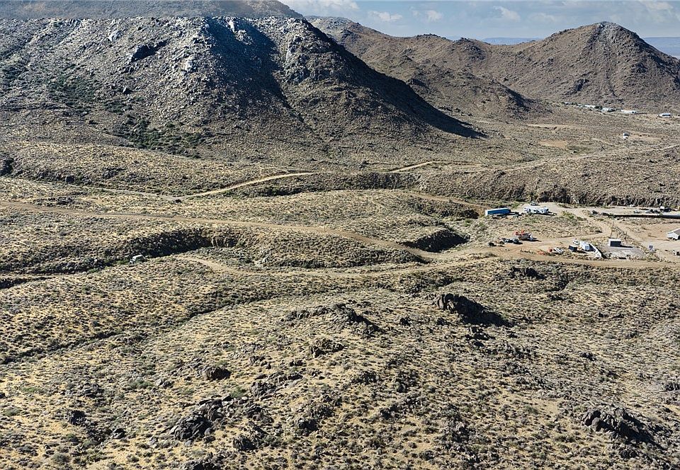 1st image of 3112 W Castle Springs Road