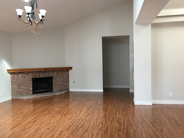 3317 Vista Rocosa — Photo 11