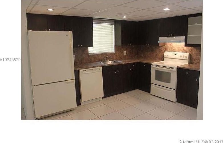 1st image of 653 N University Dr