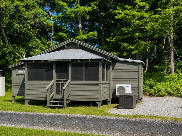 9 Mike's Lane #6, Smithfield, ME 04978