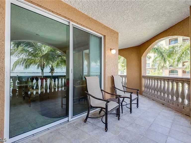 2825 Palm Beach Blvd #219 — Photo 16