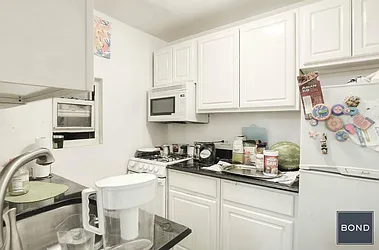 Rented by Bond New York