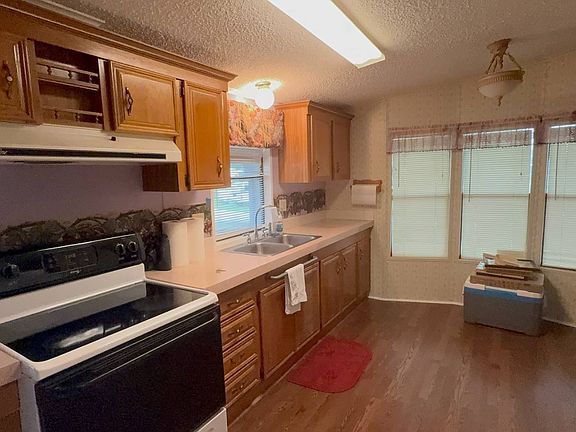 2nd image of 3105 Cross Creek Ct