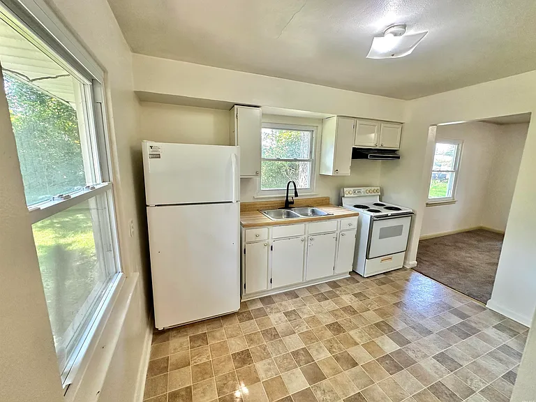 1901 Conlin Ave #A — Photo 7