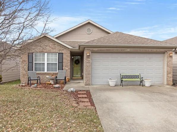 234 Baybrook Cir, Nicholasville, KY 40356