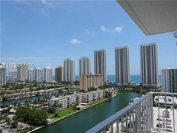 2nd image of 500 Bayview Dr APT 1831