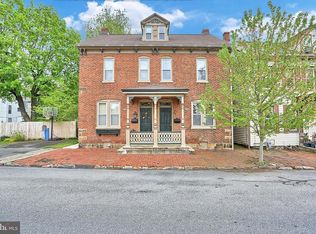 15 S Pine St, Marietta, PA 17547