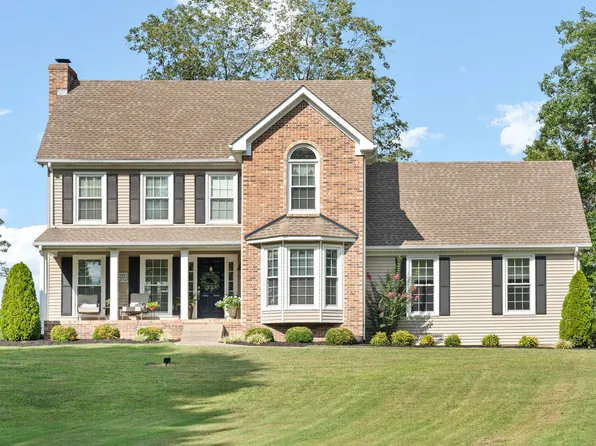 1749 Riverhaven Dr, Adams, TN 37010