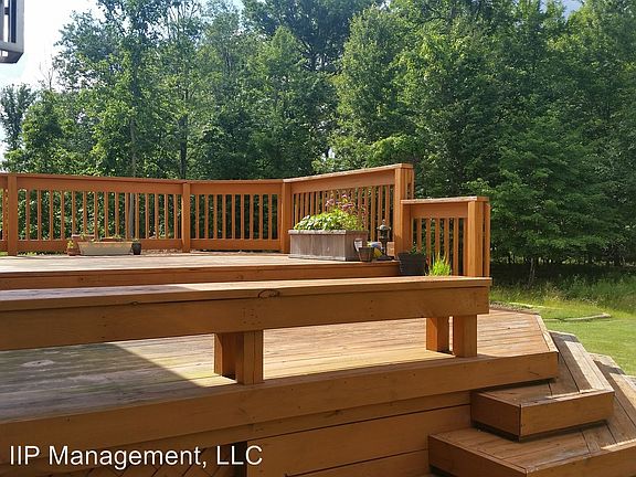 4th image of 21126 Breckenridge Ln