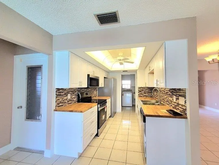 910 Santa Brigida Ct — Photo 11