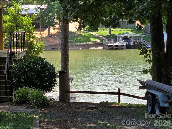 4th image of 0 Pinehaven Dr #289