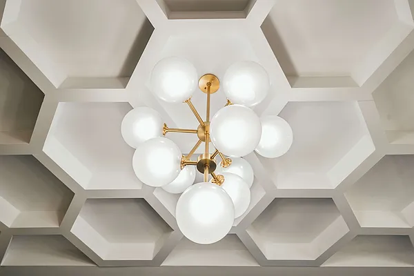 Rented by Nooklyn NYC LLC | media 100