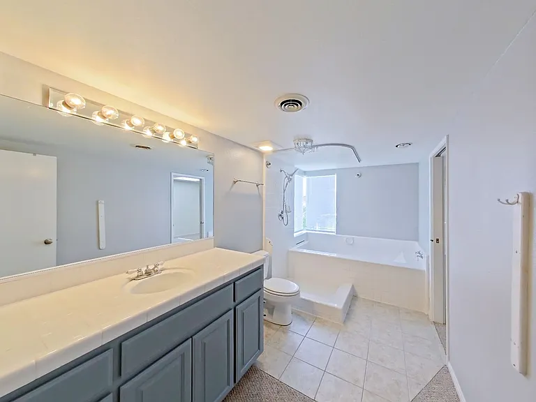 617 E Avenida San Juan — Photo 30
