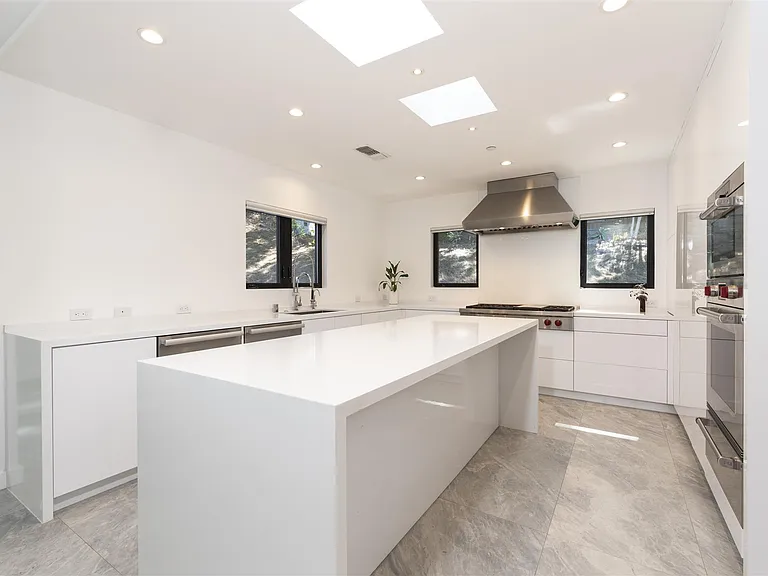 3500 Loadstone Dr — Photo 7