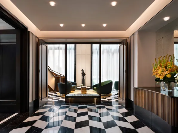 40 East End Avenue image 12 of 18