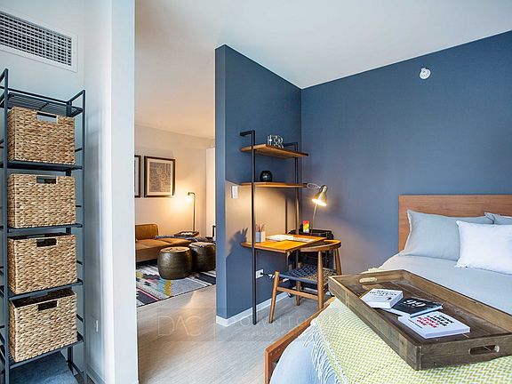 5th image of 150 W Huron St #2401