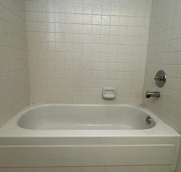 3025 Harborside Dr — Photo 13