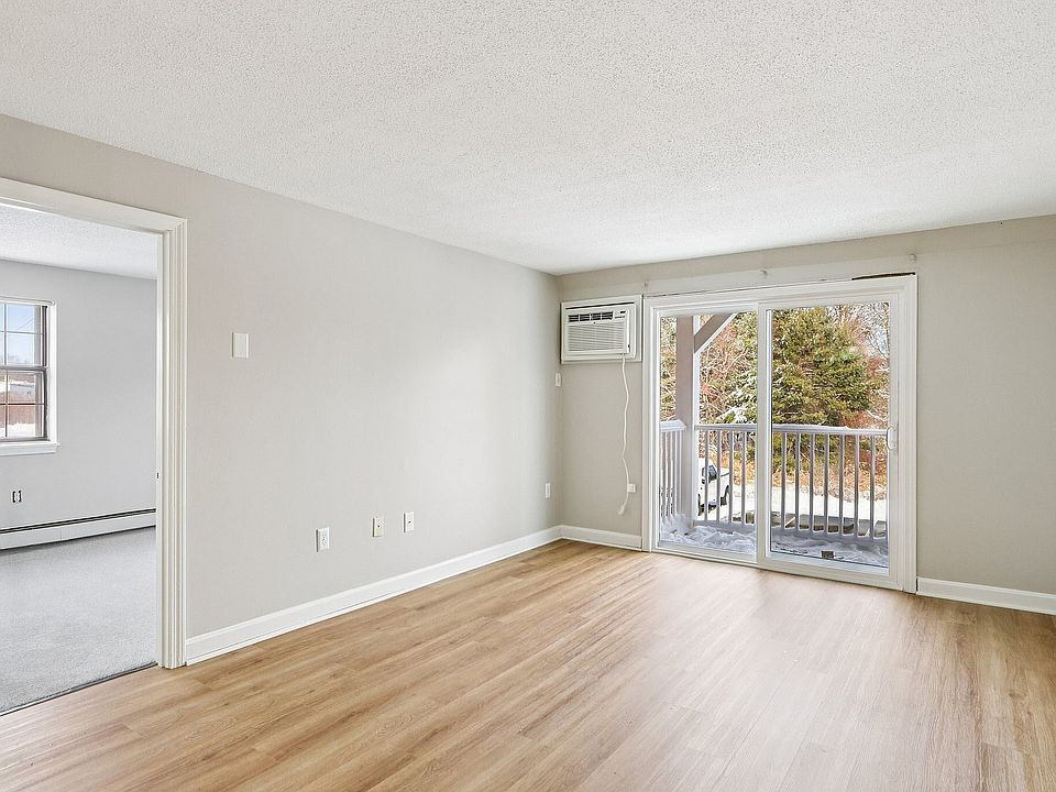 4-web-or-mls-135 Elm St 57-S0412-004