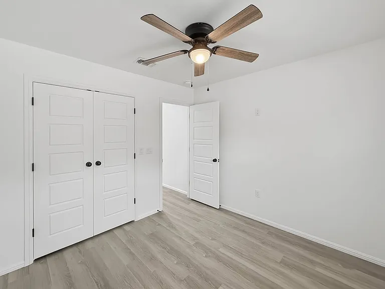 919 Arkansas River Dr — Photo 25