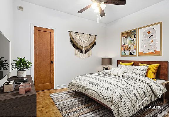 4th image of 41-21 42nd St #4J