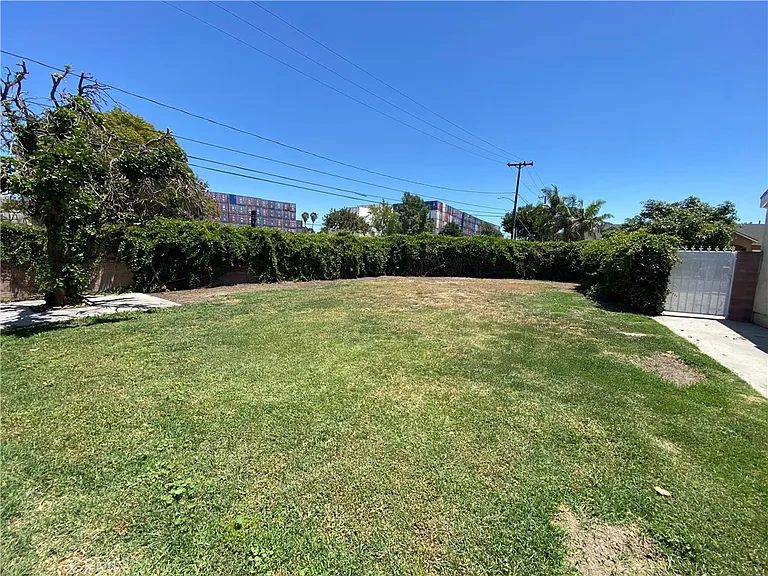 2763 E 218th Pl — Photo 24