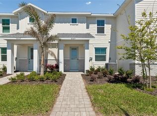 8105 Seaflower Pkwy, Bradenton, FL 34210