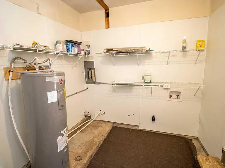 Large Laundry Room
