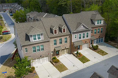 6501 Brooklake Ct SE Photo 1