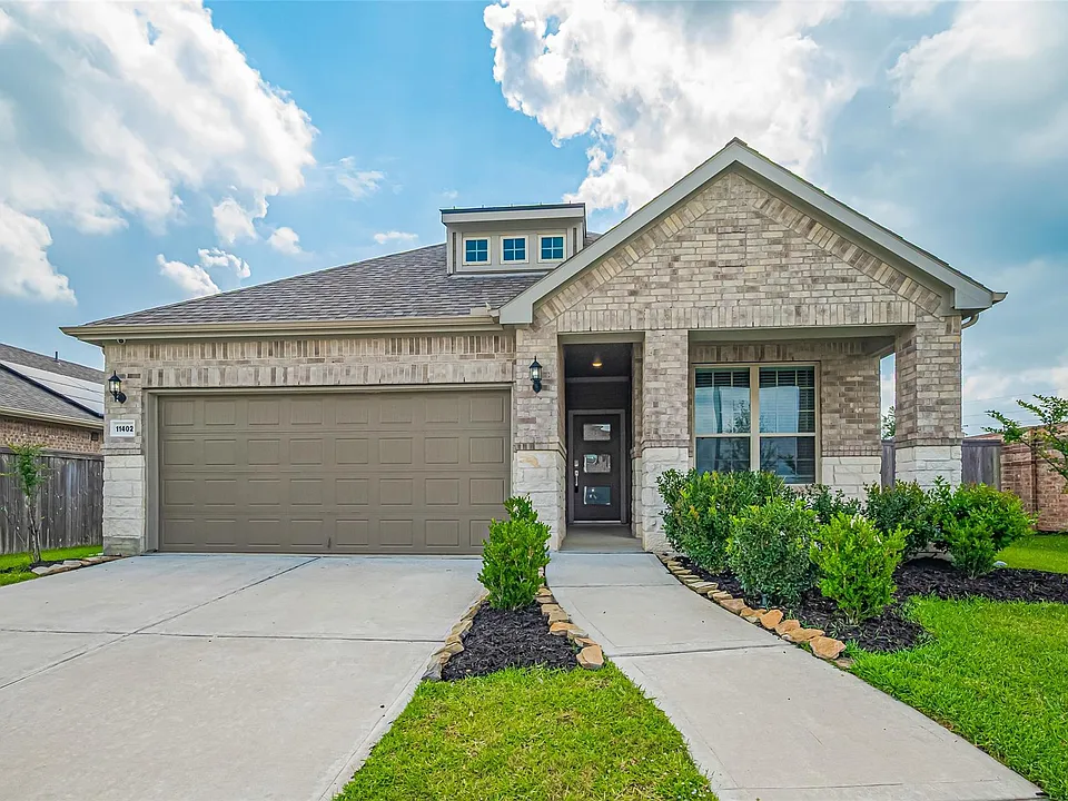 11402 Cypress Birch Ct