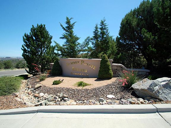 2nd image of 901 Daybreak Dr