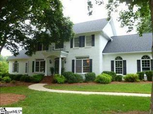 105 Chippendale Dr, Greenville, SC 29615