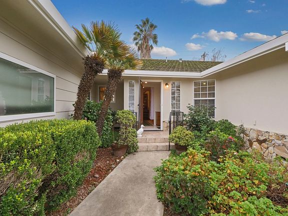2nd image of 2124 Capell Dr