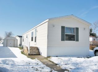 38037 Versailles St, Clinton Township, MI 48038