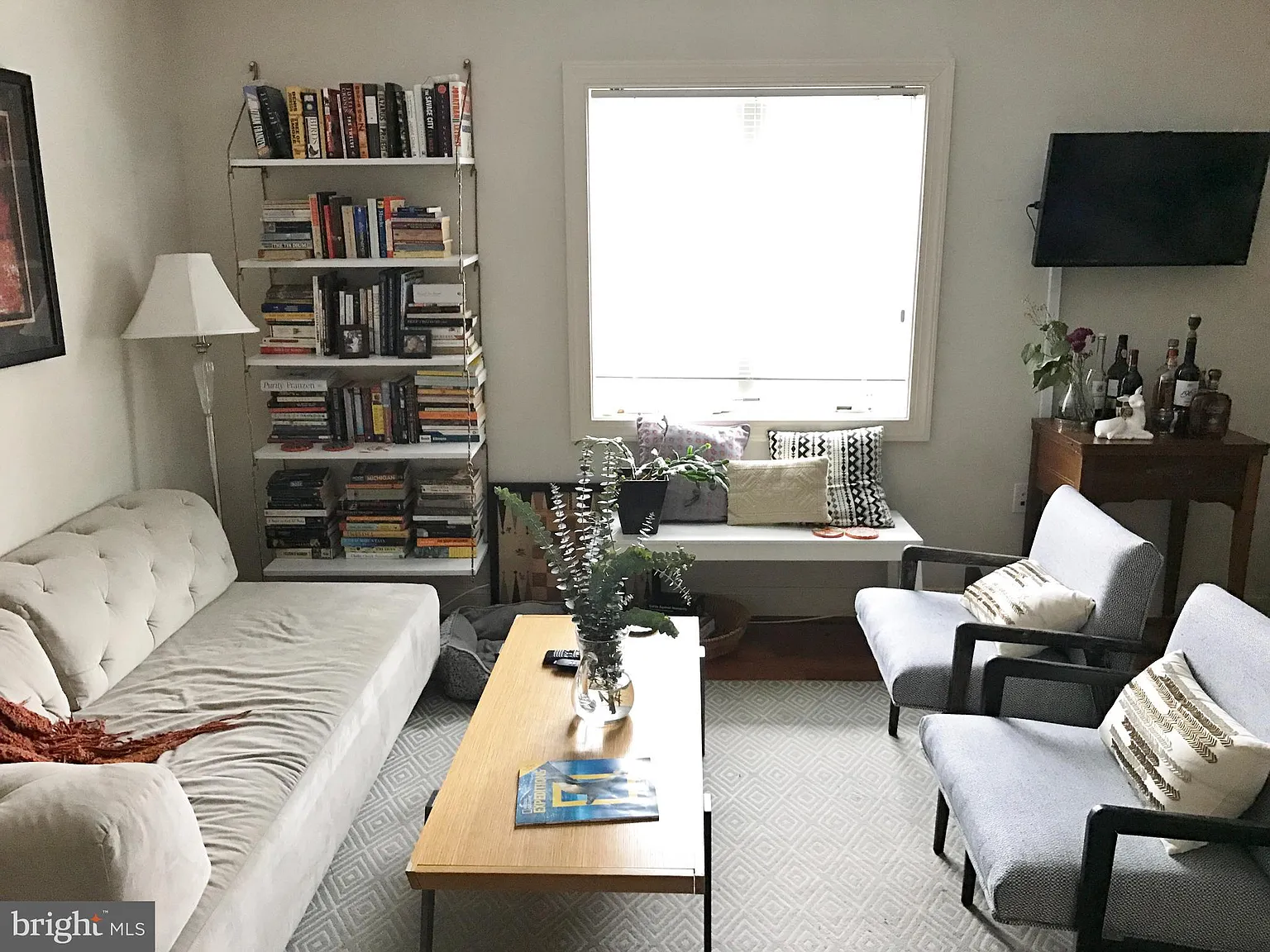 1219 Oronoco Street — Photo 4