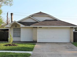 13919 Clear Forest Dr, Sugar Land, TX 77498