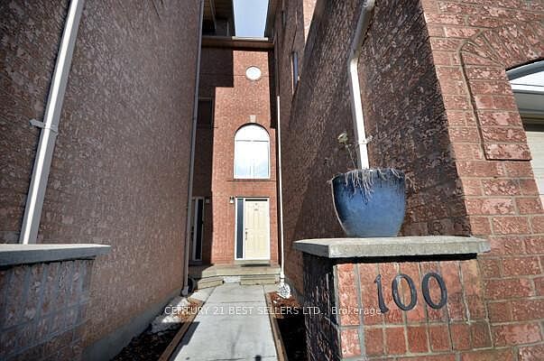 1st image of 107 Bristol Rd E #100