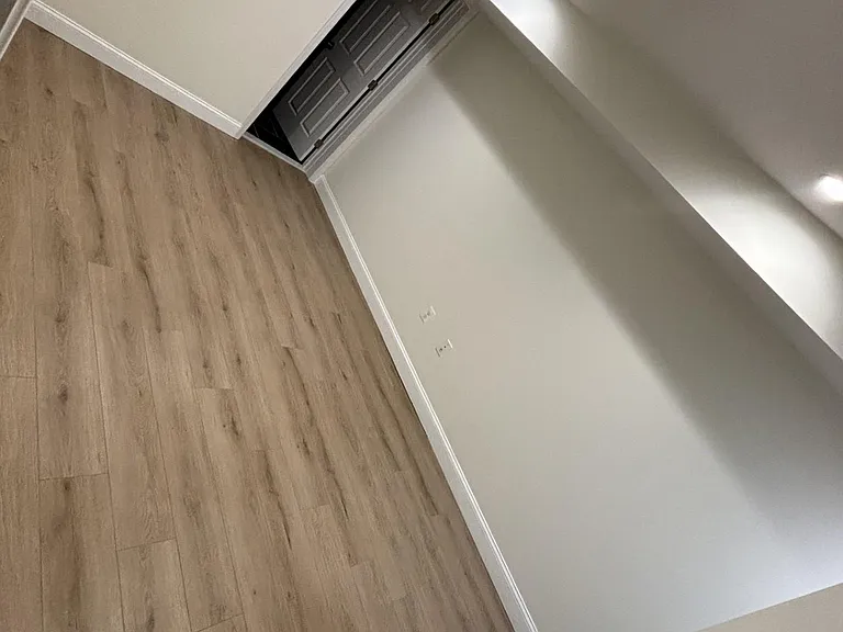 325 V St NE #1 — Photo 10