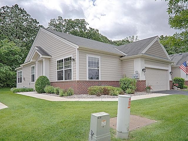 1st image of 985 Victoria Greens Blvd