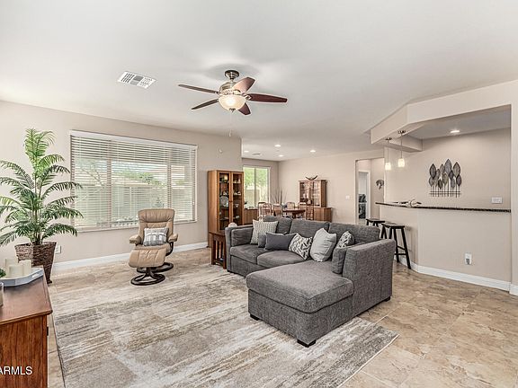 2nd image of 10412 W COTTONTAIL Lane
